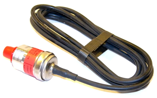 Danfoss 060G1720 - #Transmitter 4-20maOut 0-100# 1 Danfoss 060G1720 - #Transmitter 4-20maOut 0-100#