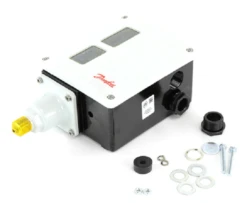 Danfoss 017-523766 - RT200 .2-6bar 3/8"# SWITCH