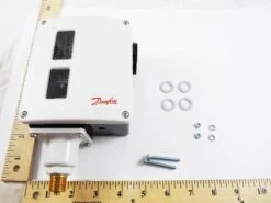Danfoss 017-520366 - SPDT G3/8" PRESSURE SWITCH