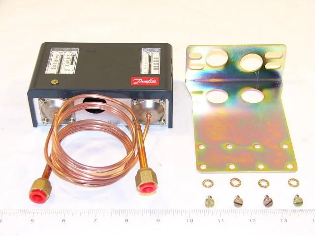 Danfoss 060-5250 - 28"/100#L 100/465#H SPDT MR 1 Danfoss 060-5250 - 28"/100#L 100/465#H SPDT MR