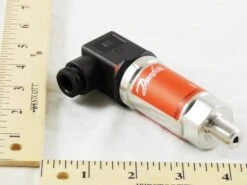 Danfoss 060G2101 - 1-12bar 4-20ma 1/4"npt Transm