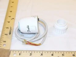 Danfoss 082F-1110 - NC 24V ABRA ACTUATOR With SWITCH