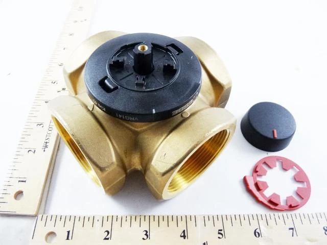 Danfoss 1 1/2" 4Way Dzr Brass 29. 3Cv 1 Danfoss 1 1/2" 4Way Dzr Brass 29. 3Cv